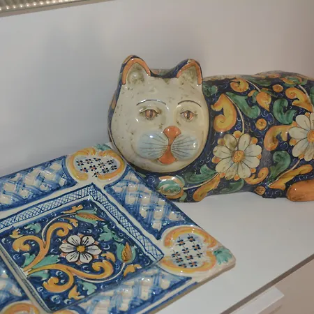 Bed & Breakfast Art